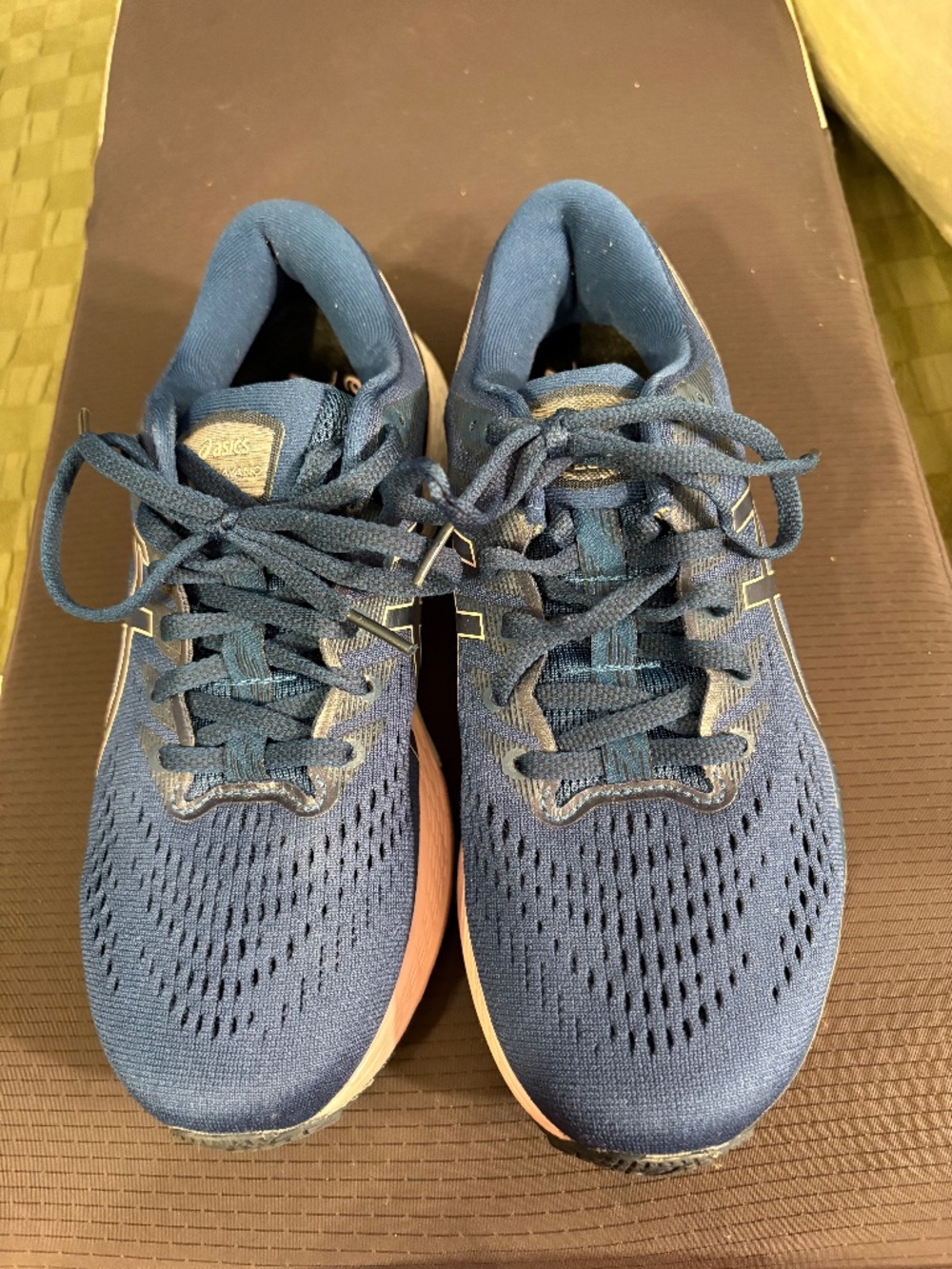 ASICS Gel-Kayano Sneakers